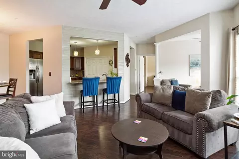 2507 Amber Orchard Ct W #204, Odenton, MD 21113
