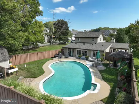 529 Bay View Point Dr, Edgewater, MD 21037 photo 6