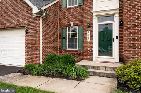 1602 Celtic Ct, Severn, MD 21144 photo 4