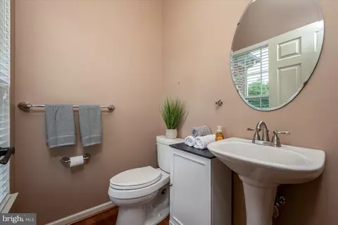 1602 Celtic Ct, Severn, MD 21144 photo 8