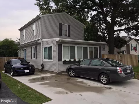 7909 W End Dr, Orchard Beach, MD 21226