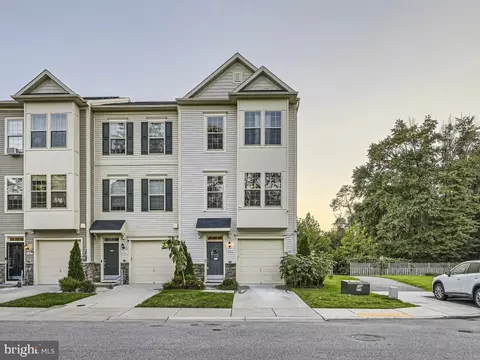 8189 Hollow Ct, Severn, MD 21144