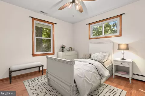 215 Drum Ave S, Pasadena, MD 21122 photo 23