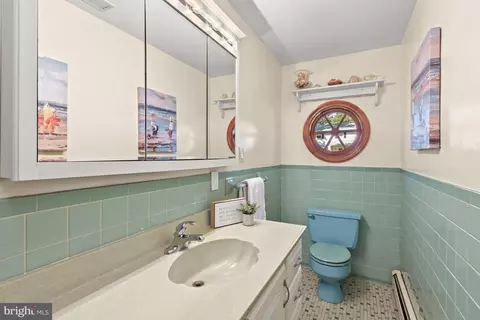 215 Drum Ave S, Pasadena, MD 21122 photo 25