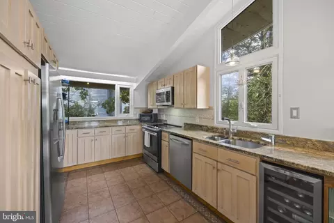 103 Fogle Dr, Annapolis, MD 21403 photo 8