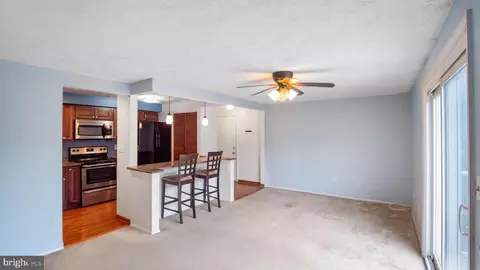 3501 L Lochearn Ct, Pasadena, MD 21122 photo 3