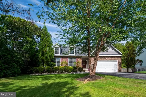 4004 Bennington Way, Pasadena, MD 21122