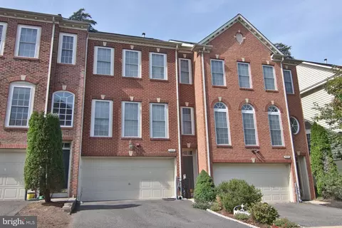 7226 Fair Oak Dr, Hanover, MD 21076