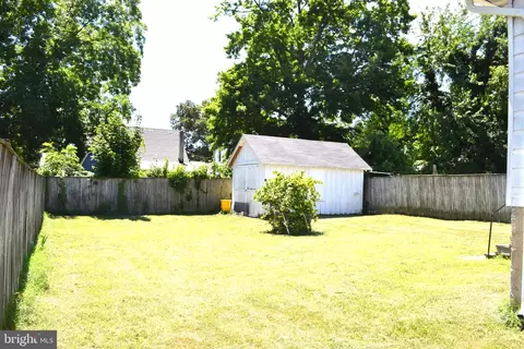 227 Dale Rd, Pasadena, MD 21122 photo 28
