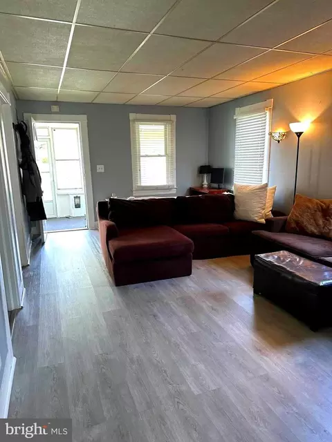 227 Dale Rd, Pasadena, MD 21122 photo 9