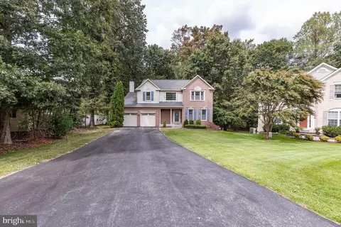 7718 Evanston Ct, Severn, MD 21144 photo 2