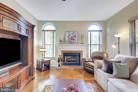 7718 Evanston Ct, Severn, MD 21144 photo 18