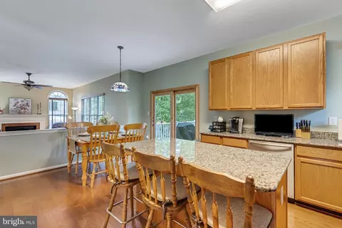 7718 Evanston Ct, Severn, MD 21144 photo 12