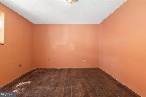 330 Zeppelin Ave, Brooklyn, MD 21225 photo 23