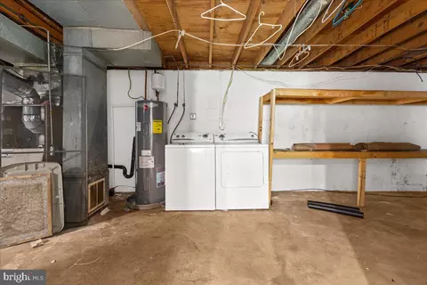 330 Zeppelin Ave, Brooklyn, MD 21225 photo 25