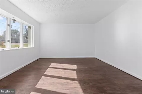 330 Zeppelin Ave, Brooklyn, MD 21225 photo 8