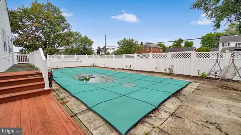 307 Seward Ave, Brooklyn, MD 21225 photo 23