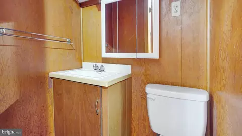 307 Seward Ave, Brooklyn, MD 21225 photo 14