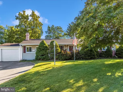 1226 Queen Anne Ave, Odenton, MD 21113