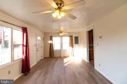 483 King Malcolm Ave, Odenton, MD 21113 photo 5
