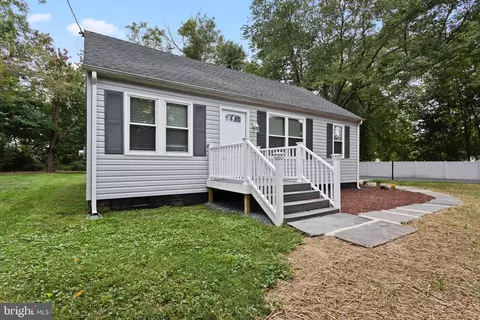 6107 Drum Point Rd, Deale, MD 20751 photo 9