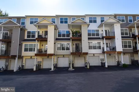 Exterior - 2133 Hideaway Ct, Annapolis, MD 21401 photo 10 of 11