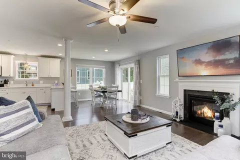 697 Duvall Hwy, Pasadena, MD 21122 photo 22
