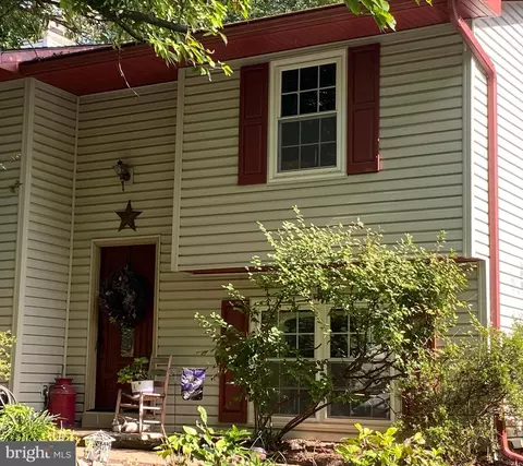 1682 Secretariat Dr, Annapolis, MD 21409