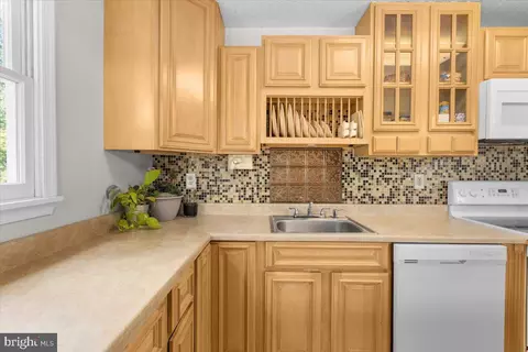 1280 Rock Hill Rd, Pasadena, MD 21122 photo 15
