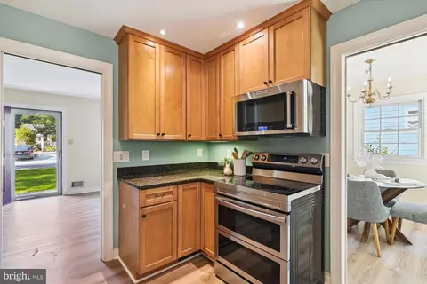 12 Roe Ln, Arnold, MD 21012 photo 9