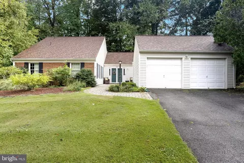 1836 Crofton Pkwy, Crofton, MD 21114