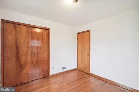 709 E Maple Rd, Linthicum Heights, MD 21090 photo 16