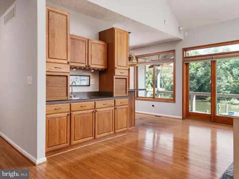 435 Ferry Point Rd, Annapolis, MD 21403 photo 14