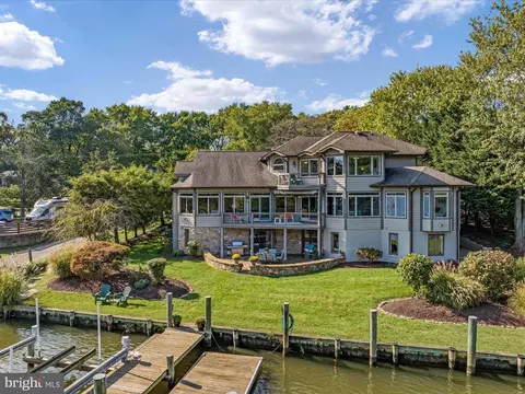 435 Ferry Point Rd, Annapolis, MD 21403