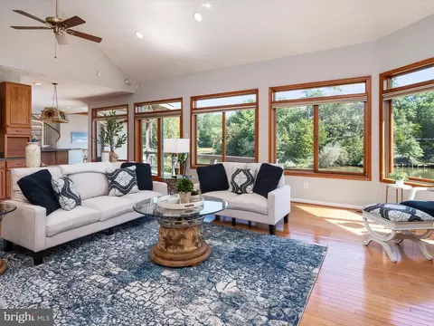 435 Ferry Point Rd, Annapolis, MD 21403 photo 13