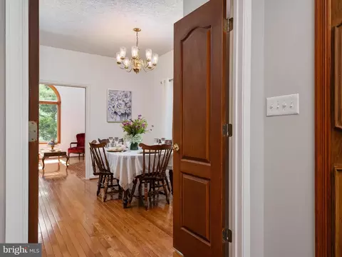 435 Ferry Point Rd, Annapolis, MD 21403 photo 25