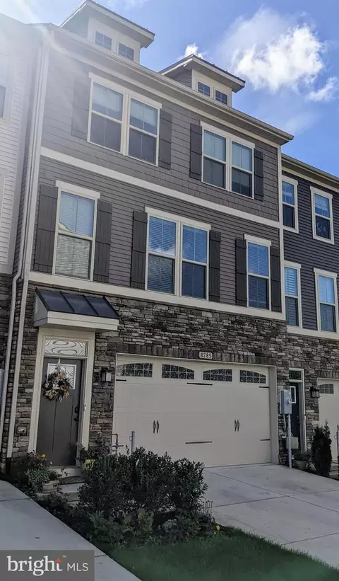 8285 Kippis Rd, Millersville, MD 21108