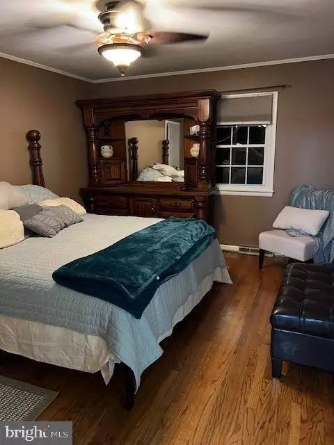 244 Glen Rd, Pasadena, MD 21122 photo 18