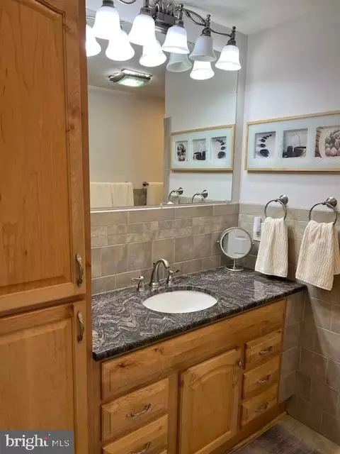 244 Glen Rd, Pasadena, MD 21122 photo 15