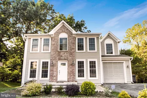 6212 Woodland Rd, Linthicum Heights, MD 21090