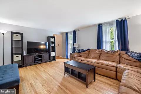 786 Macsherry Dr, Arnold, MD 21012 photo 4