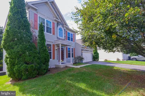 7617 Harmons Farm Ct, Hanover, MD 21076
