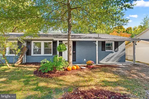 647 Cadbury Dr, Odenton, MD 21113