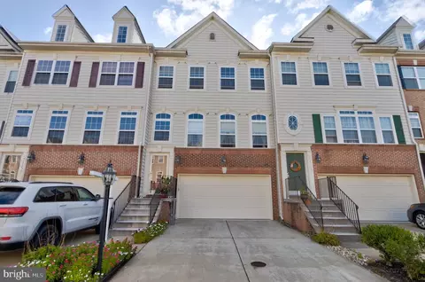 7161 Hummingbird Dr, Glen Burnie, MD 21060