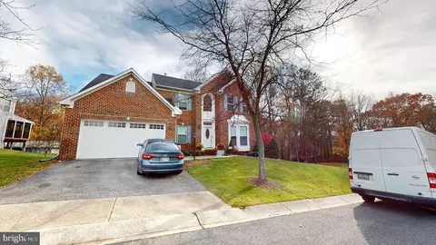 213 Foxridge Ct, Glen Burnie, MD 21061