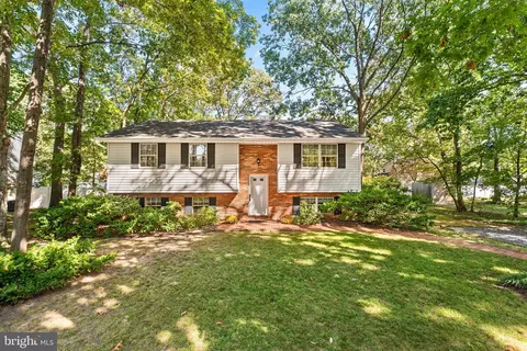305 Kentucky Ave, Pasadena, MD 21122