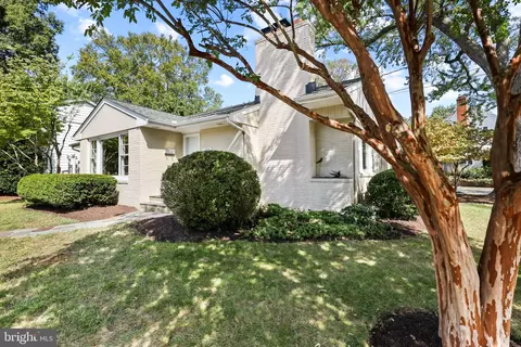 130 Spa View Ave, Annapolis, MD 21401 photo 2