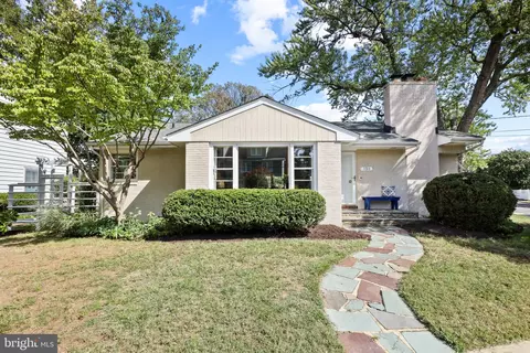 130 Spa View Ave, Annapolis, MD 21401