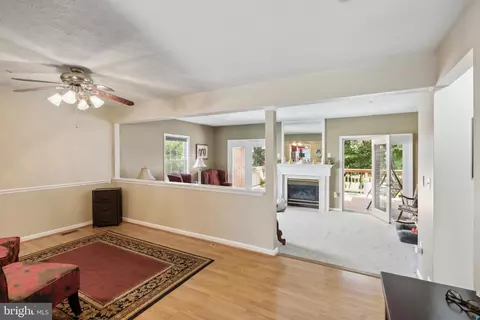 2602 Windy Oak Ct, Crofton, MD 21114 photo 5