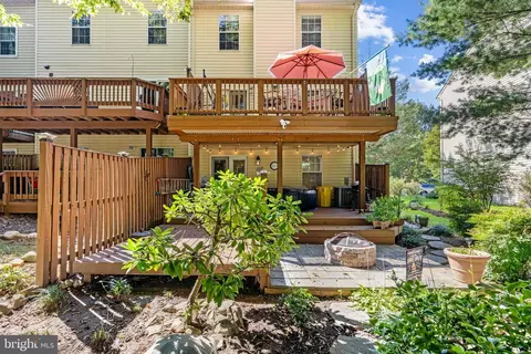 2602 Windy Oak Ct, Crofton, MD 21114 photo 3